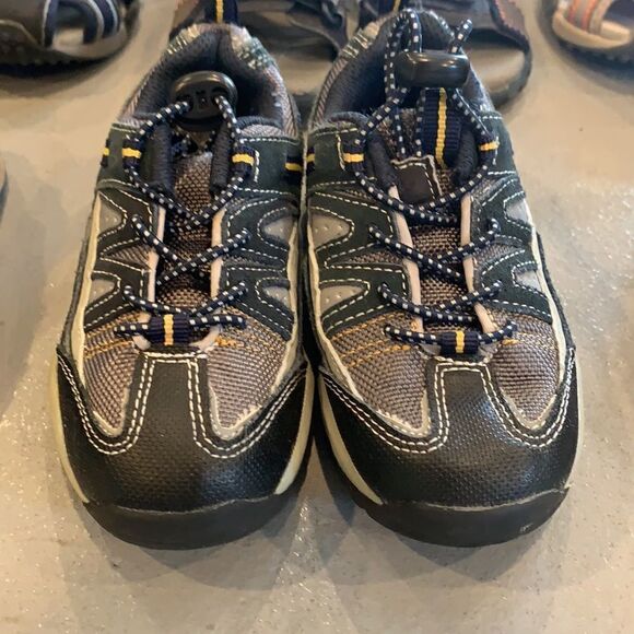 🎉Final deal 🎉Shoes   bundle 6 - Picture 5 of 8